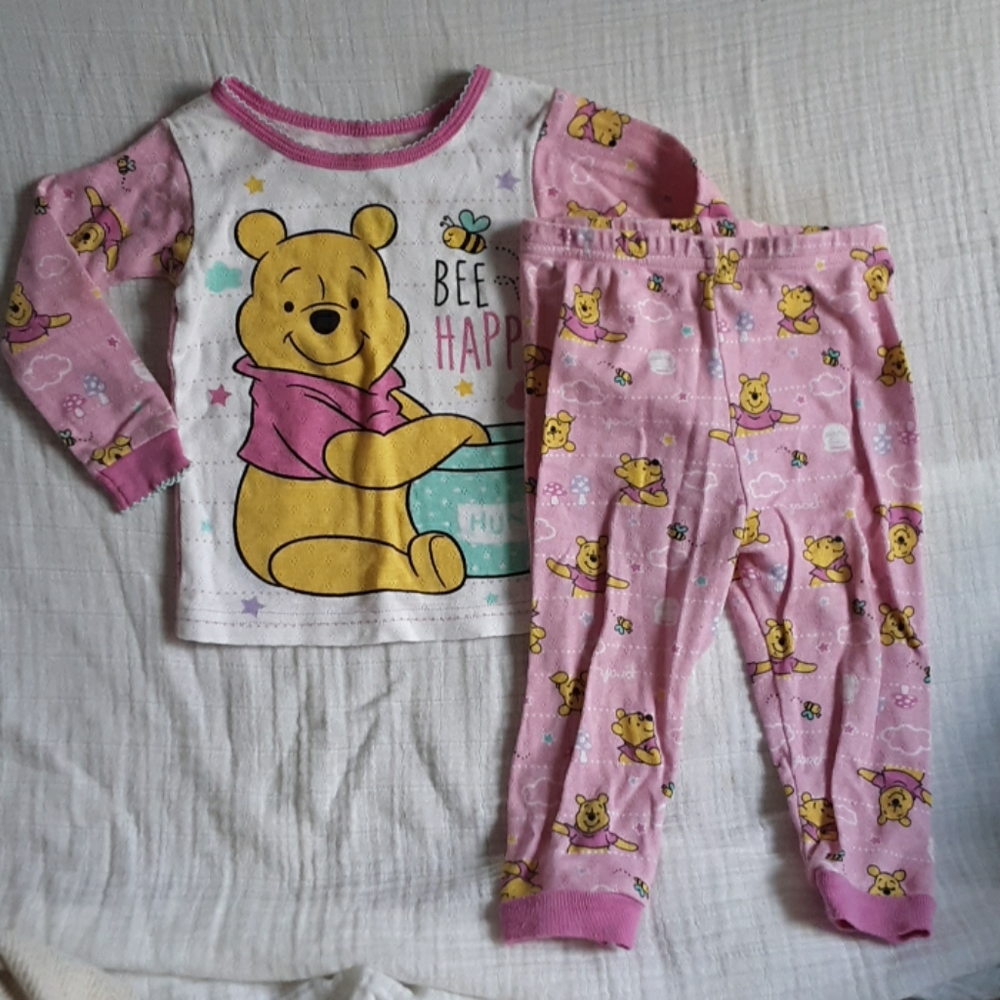 Donated** Disney EUC Pooh Pajamas